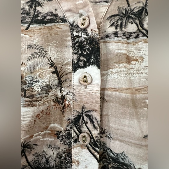 Cara Cara Blouse Hawaiian Beige Aloha - Size S - 3/4
Sleeves - Picture 4 of 10